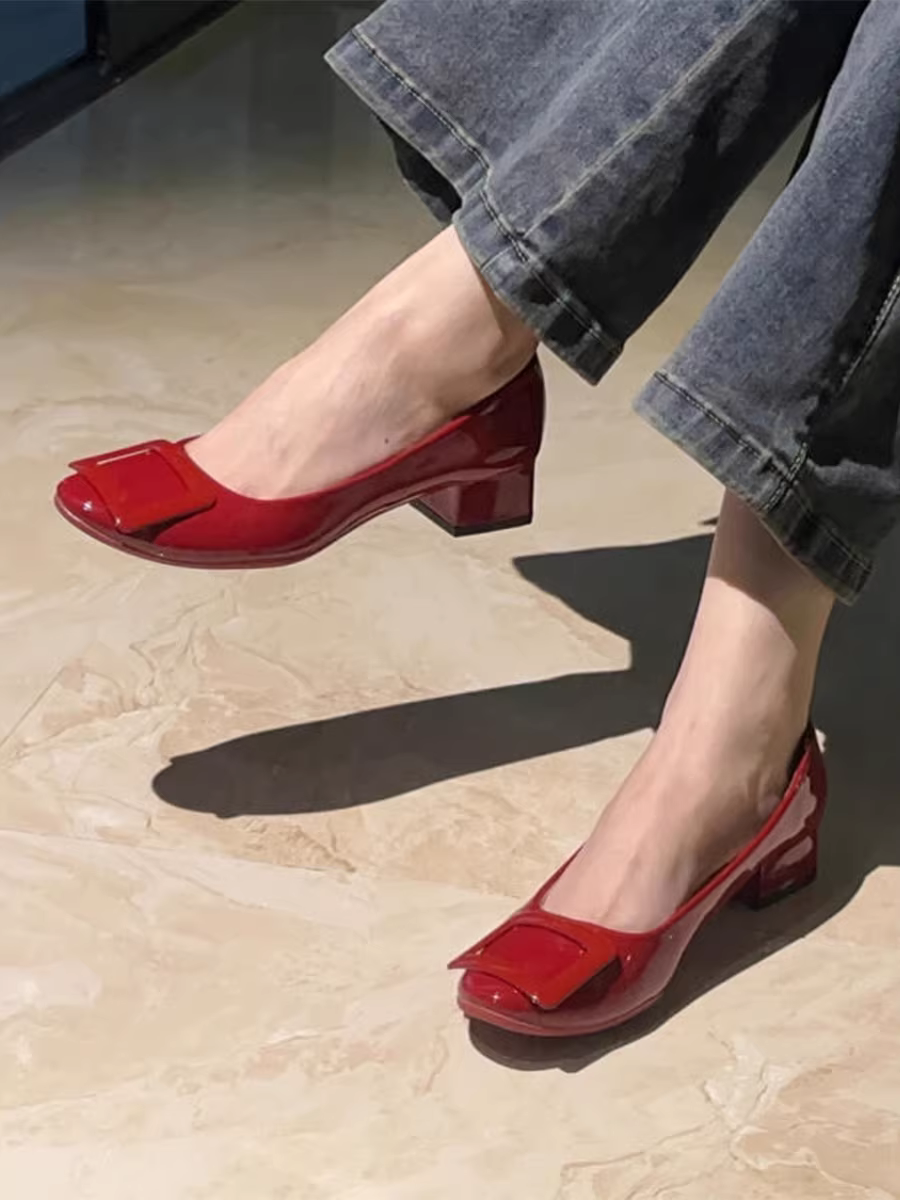 Phiên bản da cừu ~ Giày đơn gót vuông mũi vuông dành cho nữ, phong cách dạ hội kiểu Pháp, thích hợp để phối với váy, giày đi làm mũi nông màu hồng nude dành cho nữ.