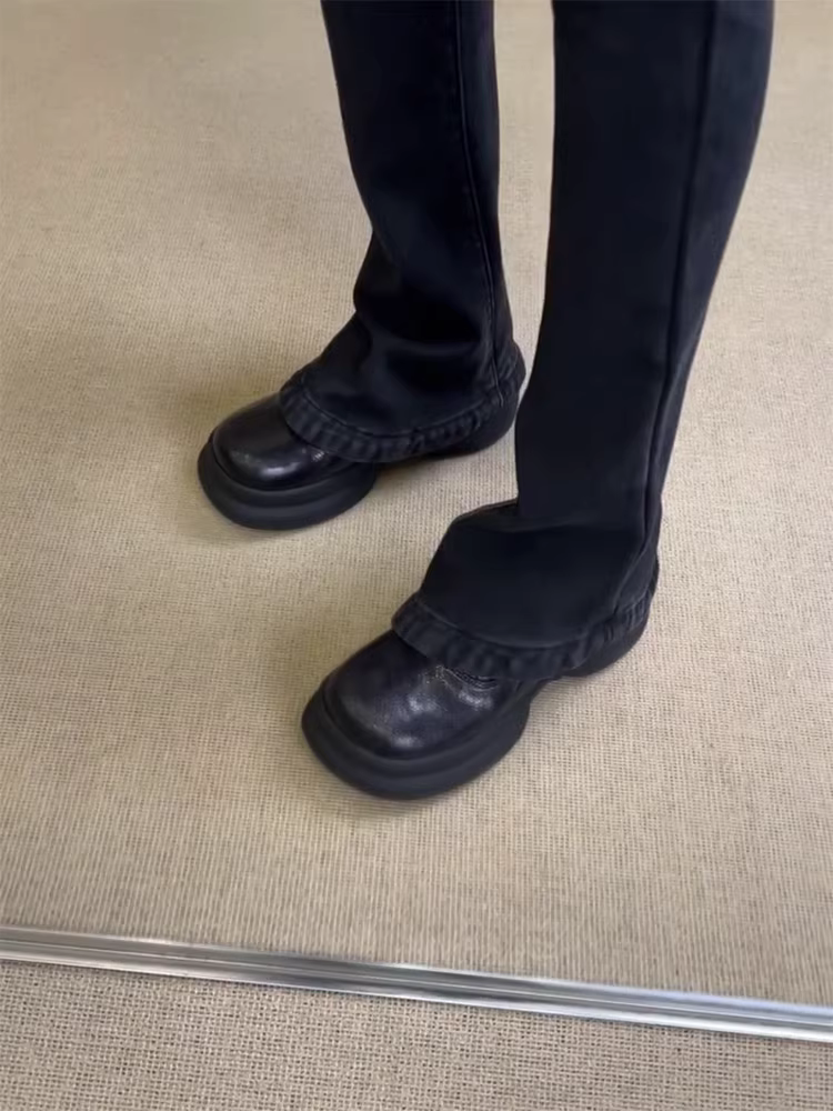 Phiên bản da bò ~ Giày lười đế dày đa năng kiểu Anh có khóa thắt lưng, giày da thời trang kiểu dáng sâu, dễ mang dành cho người nhỏ nhắn.