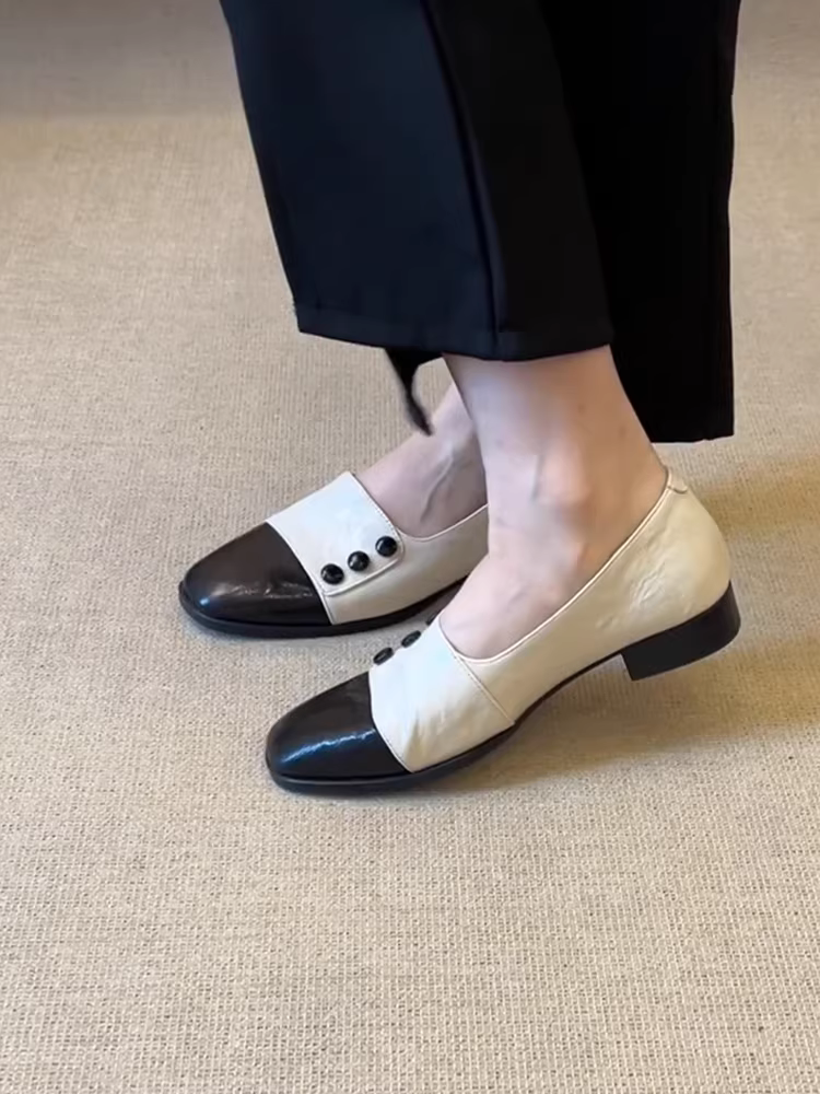 Phiên bản da cừu ~ Giày đế bằng đa năng phong cách Anh cho nữ, giày lười mũi vuông, giày da đi làm thoải mái
