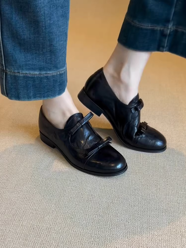 Phiên bản da cừu ~ Giày lười kiểu Anh có mũi tròn và nơ, giày lười kiểu dáng đơn giản dành cho nữ, giày đế thấp đa năng.