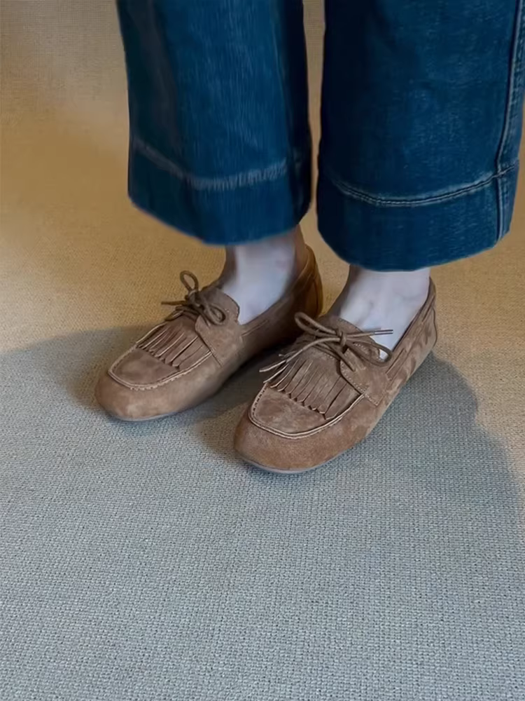 Phiên bản da cừu ~ giày lười da lộn cổ điển bằng da thật dành cho nữ, giày lười đế bằng có dây buộc mũi tròn có tua rua.