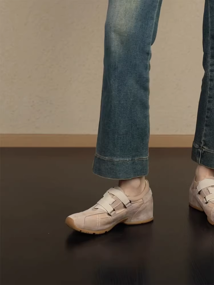 Phiên bản da cừu ~ Giày thể thao kiểu ballet thời trang mới dành cho nữ với độ tăng chiều cao ẩn, chất liệu da lộn, giày tập luyện kiểu Đức giản dị và thoải mái