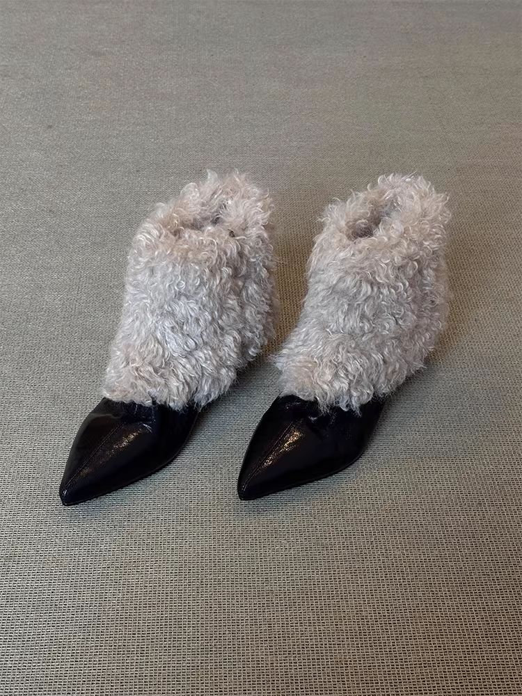 Phiên bản da bò~ Giày bốt lông phong cách Pháp dành cho nữ có khóa kéo bên hông, mũi nhọn, cảm giác cao cấp, tăng chiều cao, giày bốt đi tuyết tích hợp lông thú thanh lịch