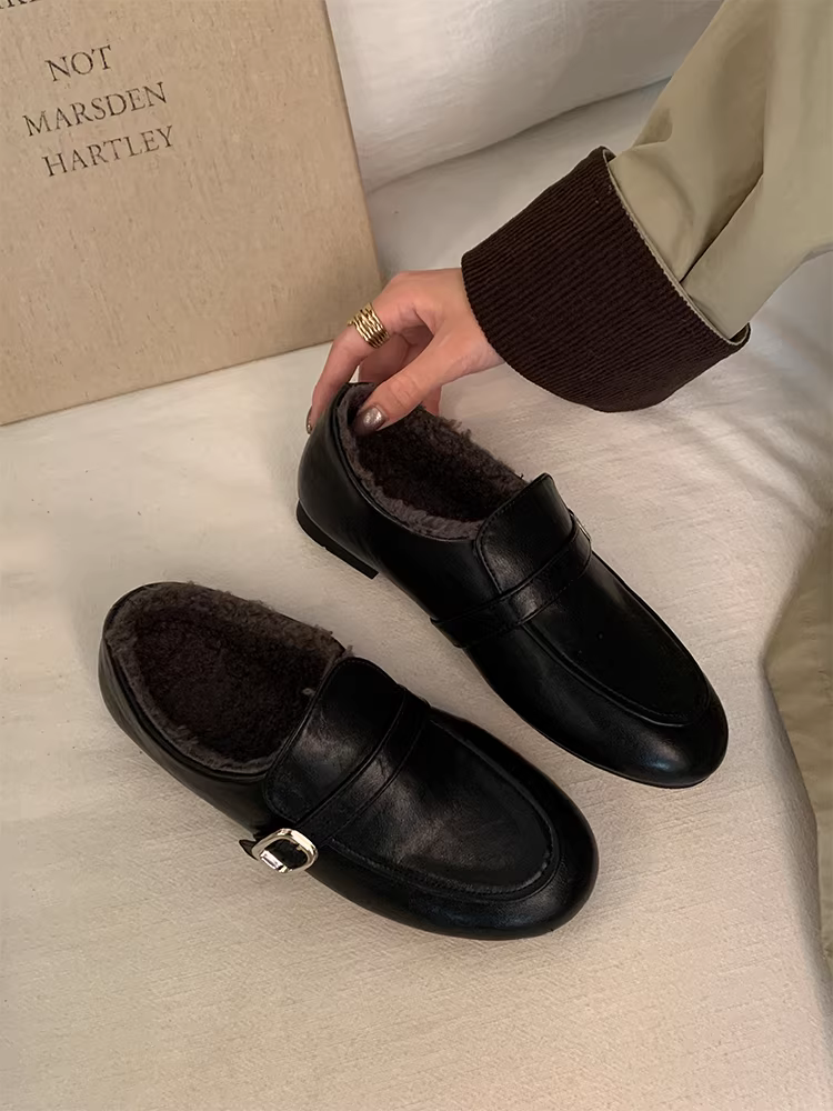 Phiên bản da cừu ~ giày da màu đen kiểu retro dành cho nữ, da thật có lớp lót lông cừu để giữ ấm, giày da nhỏ kiểu đại học.