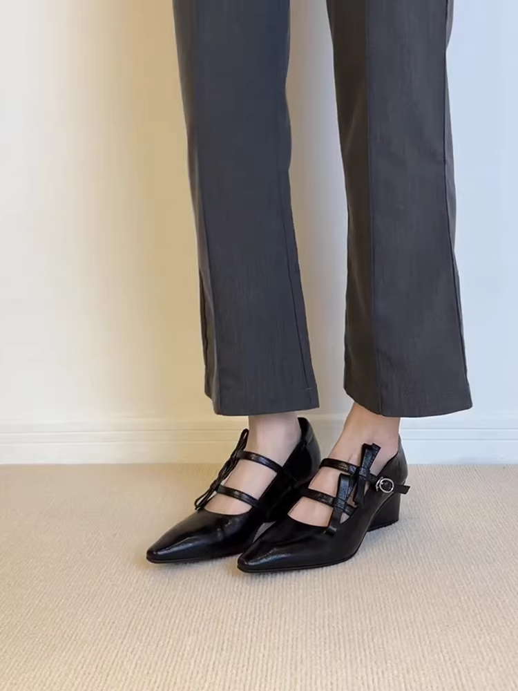 Phiên bản da cừu ~ Giày da đi làm phong cách cổ điển dành cho nữ, mũi nhọn màu đen, quai đơn có nơ, giày Mary Jane