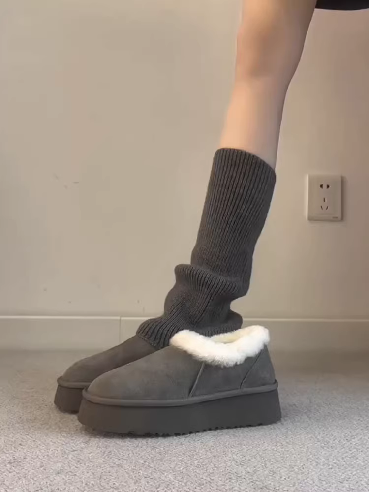Phiên bản da bò ~ Giày bốt đi tuyết đế dày tăng chiều cao thời trang và đa năng dành cho phụ nữ nhỏ nhắn, giày bốt cotton ấm áp đơn giản, dễ mang.