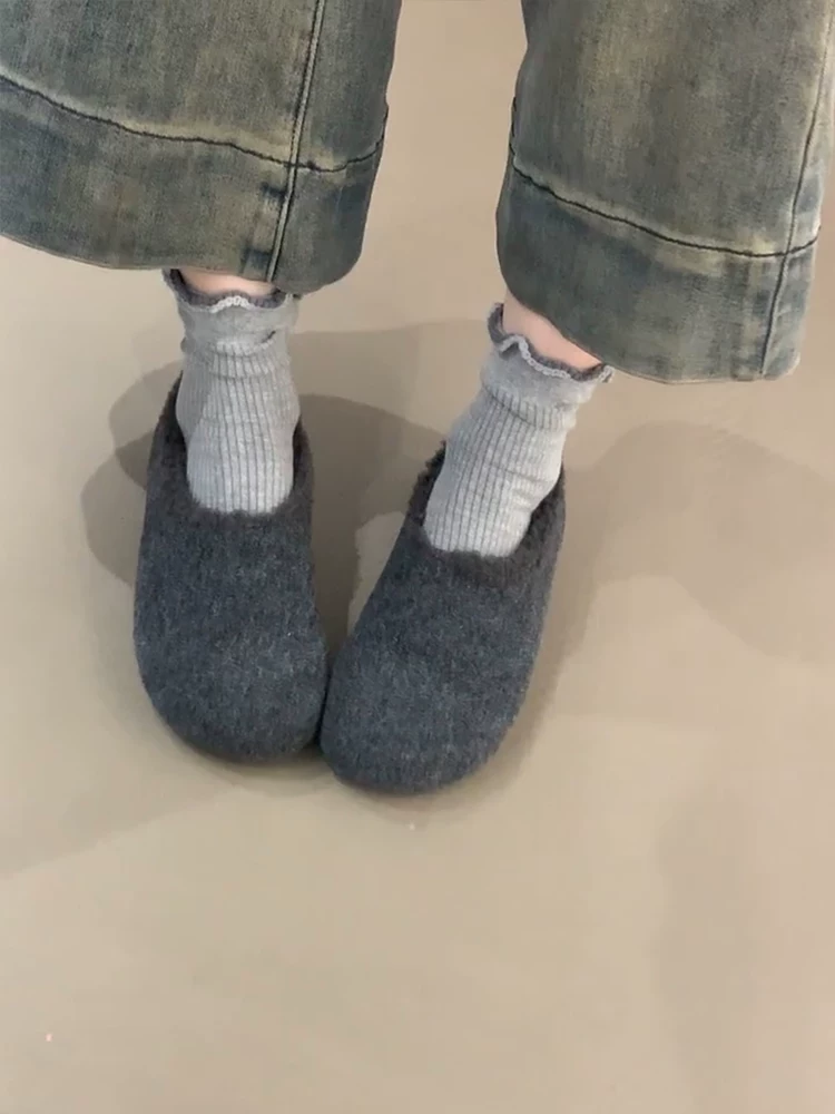 Phiên bản da cừu ~ được lót hoàn toàn bằng lông cừu để giữ ấm, giày kiểu Birkenstock mùa đông mới dành cho nữ, kiểu dáng cổ điển, giày cotton đơn giản và đa năng.