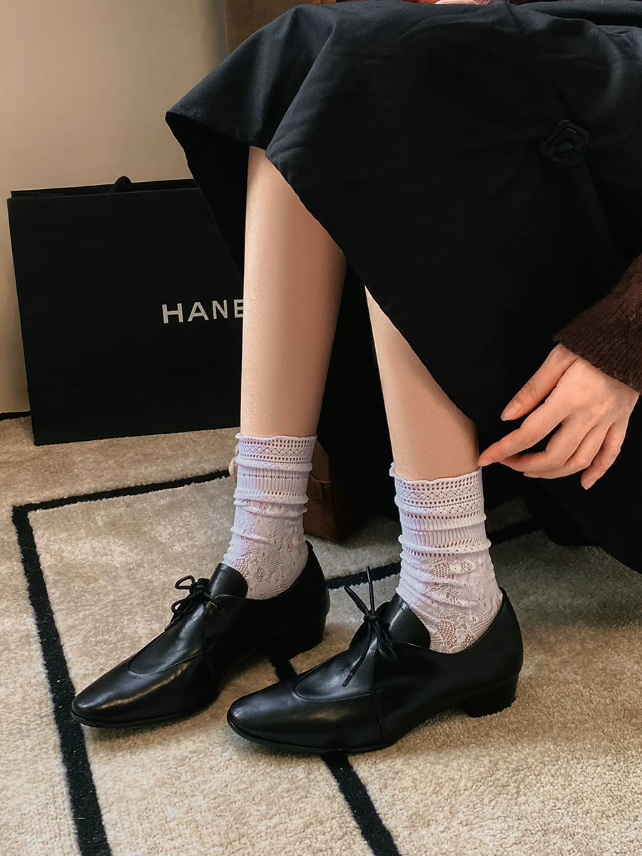 Phiên bản da cừu ~ Giày da nhỏ buộc dây phong cách retro nghệ thuật kiểu Anh dành cho nữ, giày lười kiểu slip-on mũi tròn và đế dày.