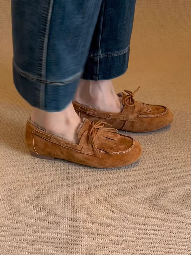 Phiên bản da cừu ~ giày lười da thật kiểu retro dành cho nữ, giày lười đế bằng mũi tròn có dây buộc tua rua bằng da lộn
