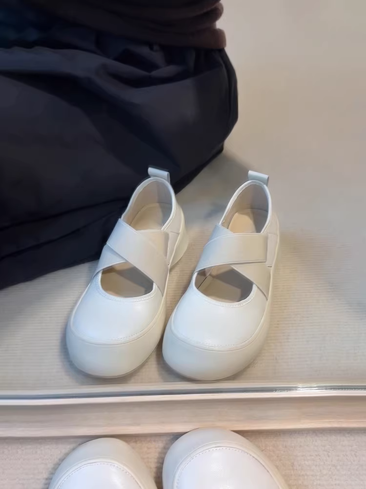 Phiên bản da cừu ~ Giày Mary Jane đế dày thể thao màu trắng sữa dành cho nữ có quai chéo, mũi tròn, da thật, miệng nông, giày đơn kiểu cổ điển