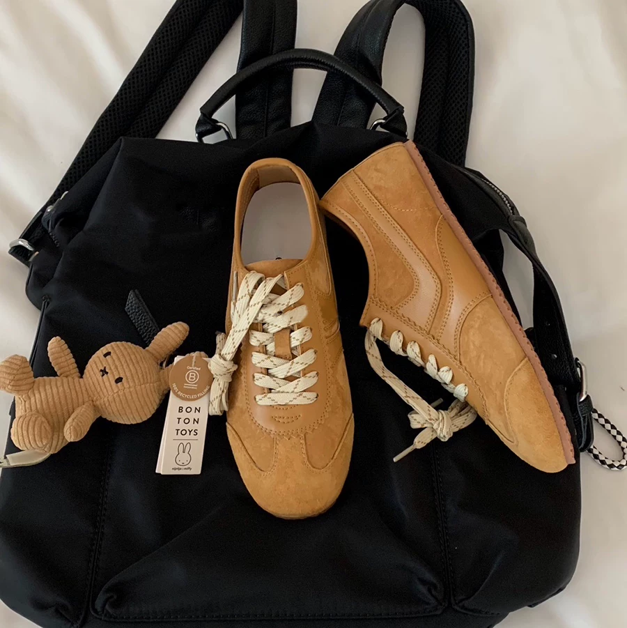 Phiên bản da bò ~ Dây giày phối màu retro thời trang, giày thể thao đa năng kiểu Đức, phong cách nữ sinh, giày thể thao thường ngày đế bằng