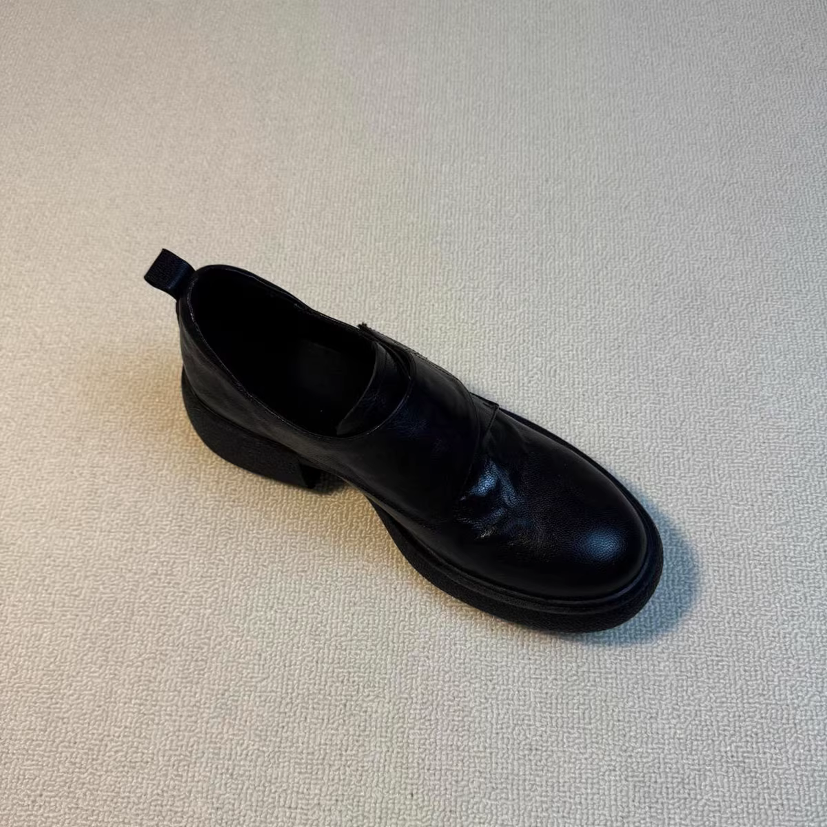 Phiên bản da cừu ~ Giày đế dày kiểu retro có khóa dán Giày đế bằng da thật mũi tròn đa năng kiểu Anh Giày da nhỏ dành cho nữ