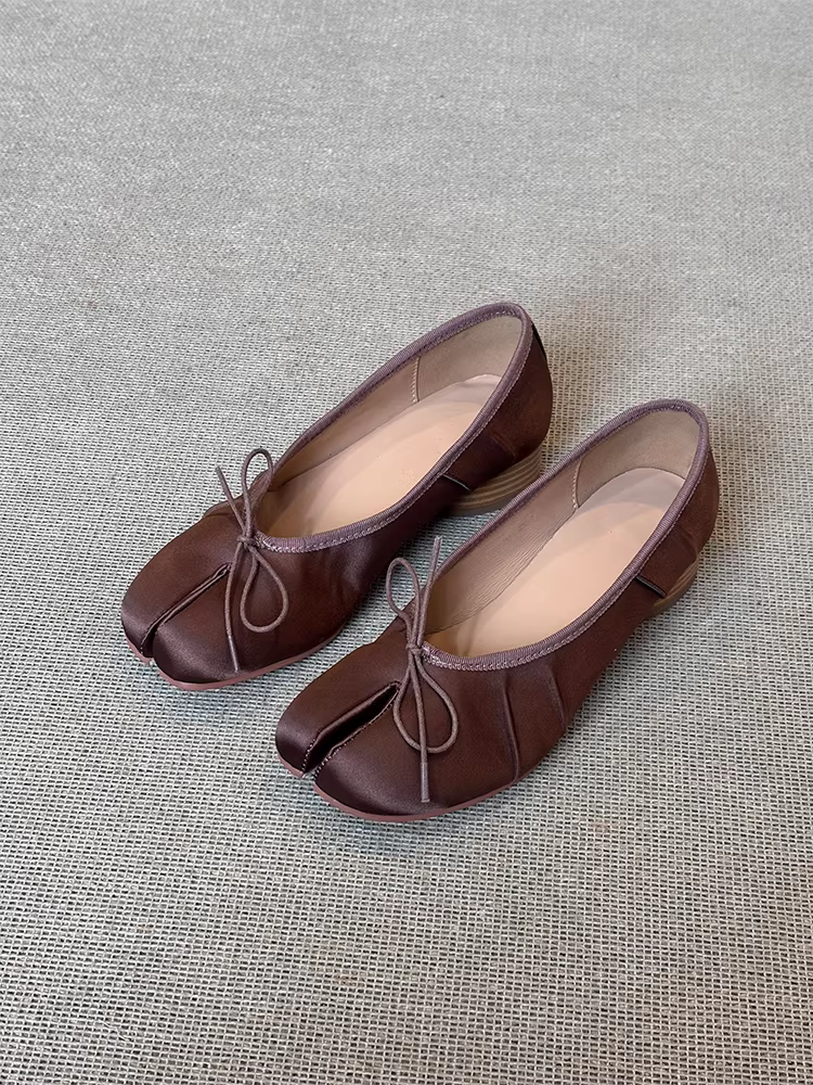 Phiên bản da cừu ~ Giày đế bằng kiểu Pháp cổ điển có nơ xẻ mũi dành cho nữ, giày đế bằng kiểu múa ba lê đơn giản và thanh lịch để đi làm