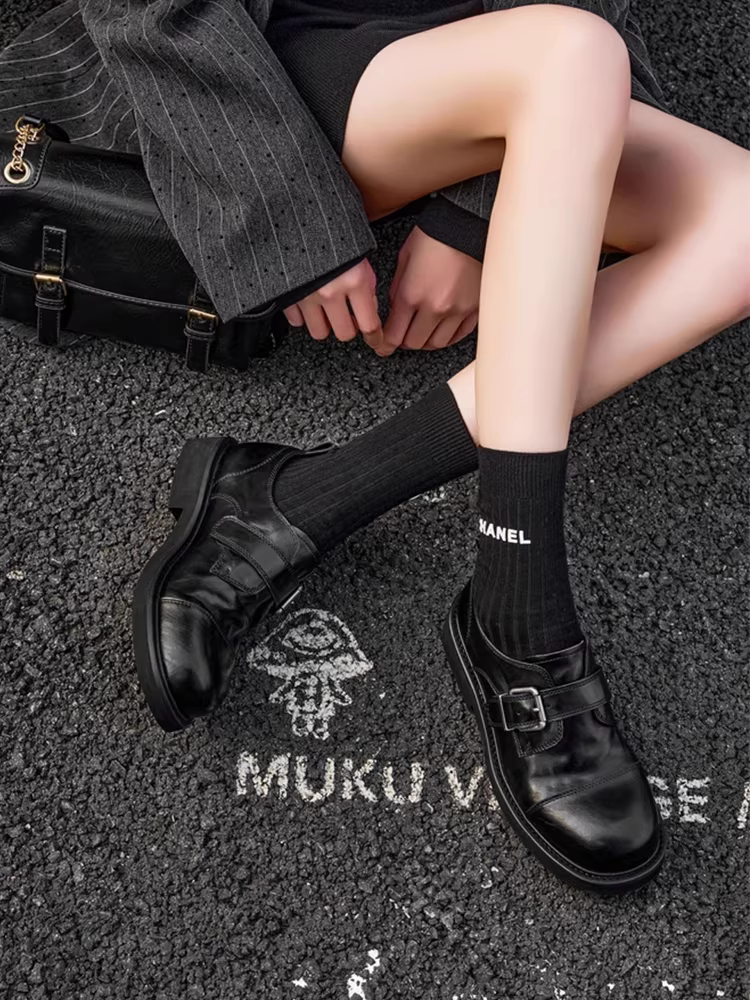 Phiên bản da cừu ~ Giày lười cao cấp kiểu Anh có khóa thắt lưng, giày da nhỏ kiểu JK cổ điển dành cho nữ, giày đơn da thật mũi tròn.