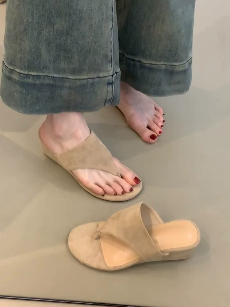 Phiên bản da cừu ~ dép xỏ ngón da lộn phong cách cổ điển dành cho nữ, gót nhọn, mũi tròn, hở mũi, dép cao gót đa năng để đi ngoài trời