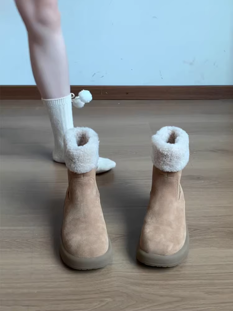 Phiên bản da bò ~ Giày bốt đi tuyết lót lông cừu đế dày dành cho nữ, bốt cổ ngắn mũi tròn kiểu cổ điển, chống trơn trượt, bốt lông ấm áp, bốt cotton kiểu lười.