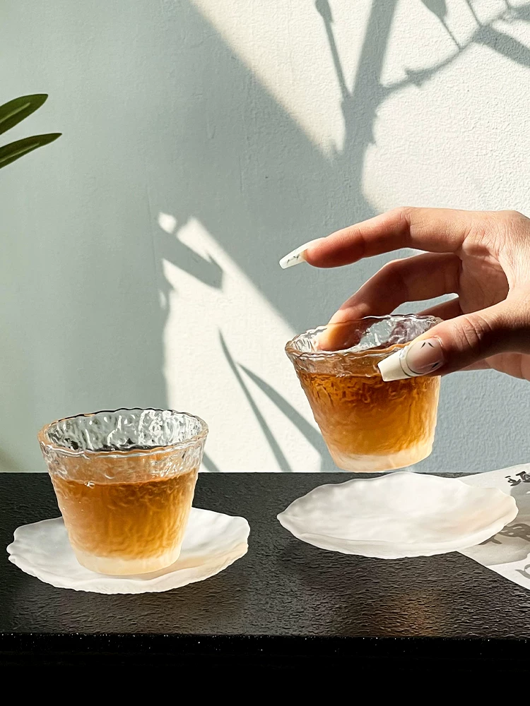 Bộ ly rượu thủy tinh họa tiết mây, bình rượu mờ kiểu cổ, bộ rượu sake, tách trà tinh xảo, ly rượu mận, bình đựng rượu.