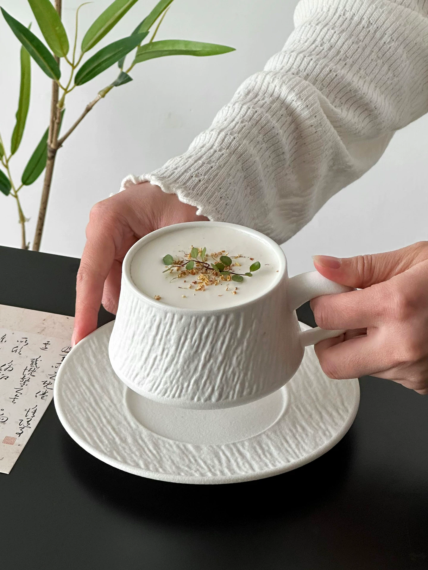 Cốc sứ họa tiết đá màu trơn, bộ cốc và đĩa uống cà phê cao cấp, cốc độc đáo, cốc nghệ thuật latte, cốc uống nước.