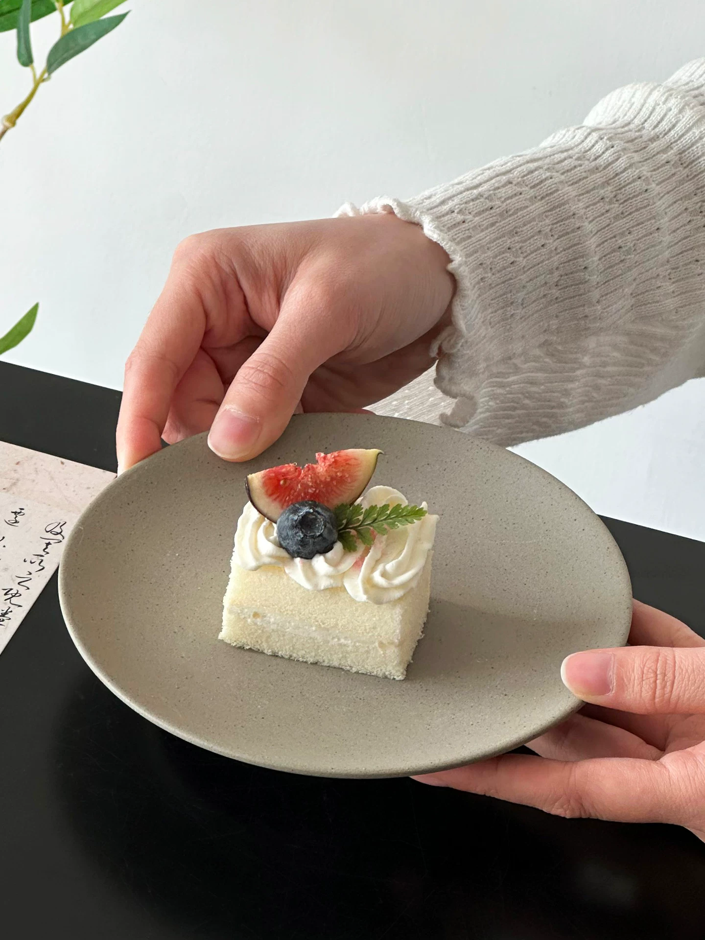 Đĩa đựng bánh gốm sứ kiểu Trung Quốc, đĩa trái cây đẹp mắt, đĩa tráng miệng trà chiều tinh tế, đĩa đựng đồ ăn nhẹ, đĩa đựng đồ ăn kiểu cổ điển.