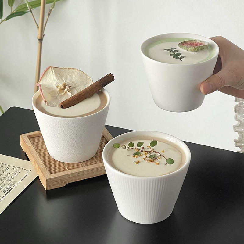 Cốc cà phê tối giản phong cách retro Nhật Bản, cốc nghệ thuật latte miệng rộng bằng gốm, cốc cầm tay mờ kiểu cổ điển, cốc miệng hình miệng lợn, tinh tế và cao cấp.