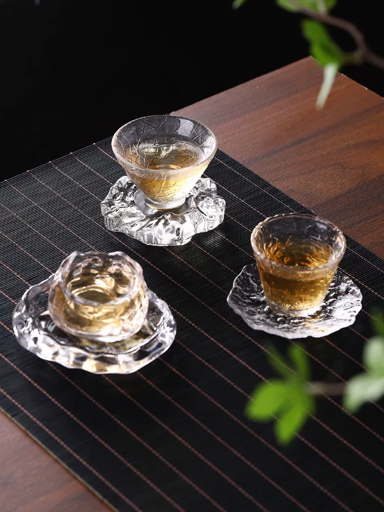 Đế lót ly bằng kính, thảm trà bằng kính mờ kiểu Trung Quốc mới, phụ kiện bộ trà, giá đỡ cốc chịu nhiệt.