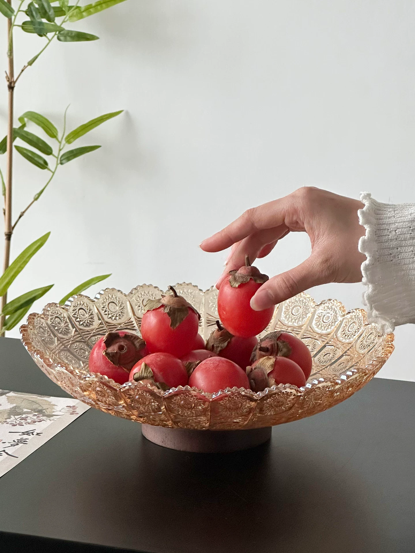 Đĩa đựng trái cây thủy tinh hoa hướng dương ren cổ điển, khay trưng bày đồ ăn nhẹ trên bàn cà phê cao cấp tinh tế, đĩa đựng trái cây, khay đựng cam bergamot.