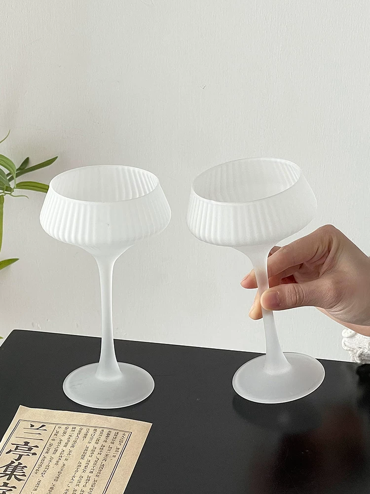Ly thủy tinh mờ đã qua sử dụng, miệng nhỏ, ly cocktail sang trọng, cốc phiên bản đặc biệt, ly trà và rượu sáng tạo, ly sâm panh.