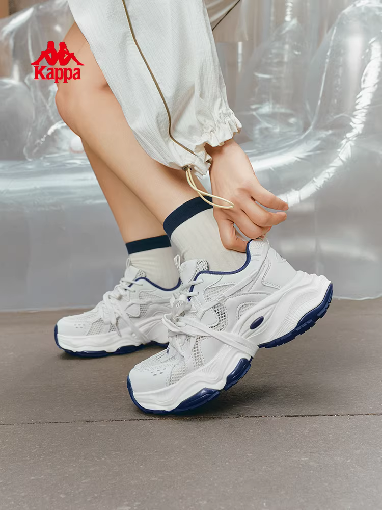 Giày thể thao lưới thoáng khí Kappa dành cho nữ, kiểu mới mùa đông 2025, màu trắng, nhẹ, thoải mái, không gây khó chịu.