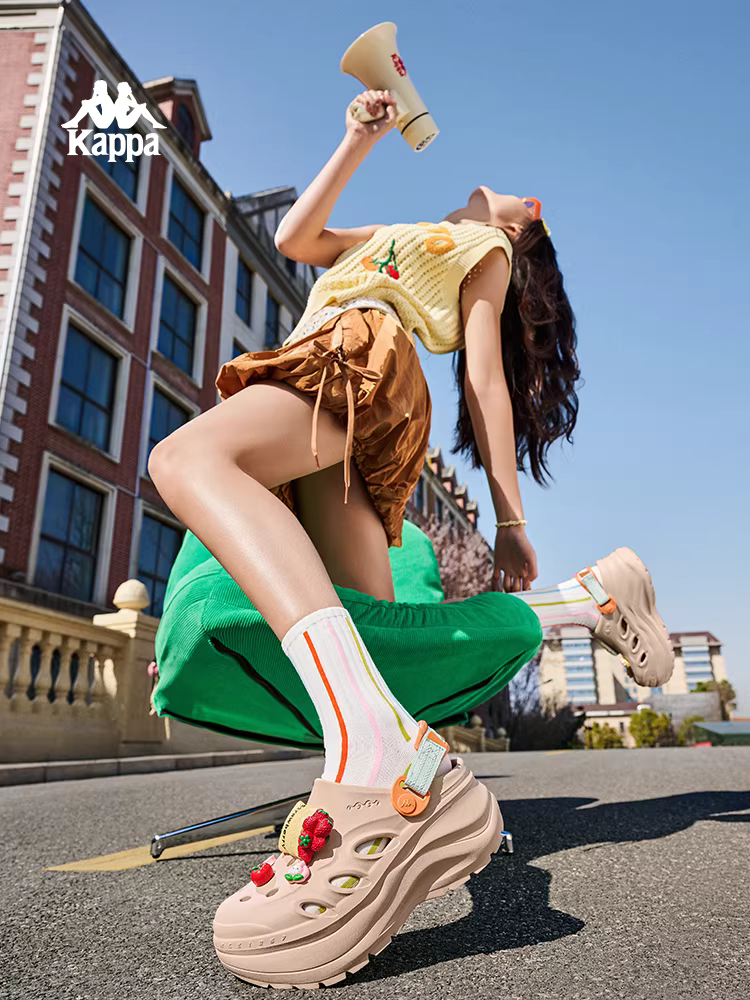 Dép Kappa đế dày tăng chiều cao dành cho nữ mùa hè 2025, kiểu mới, nhẹ, dép đi biển, dép đi ngoài trời, đế mềm, kiểu lười