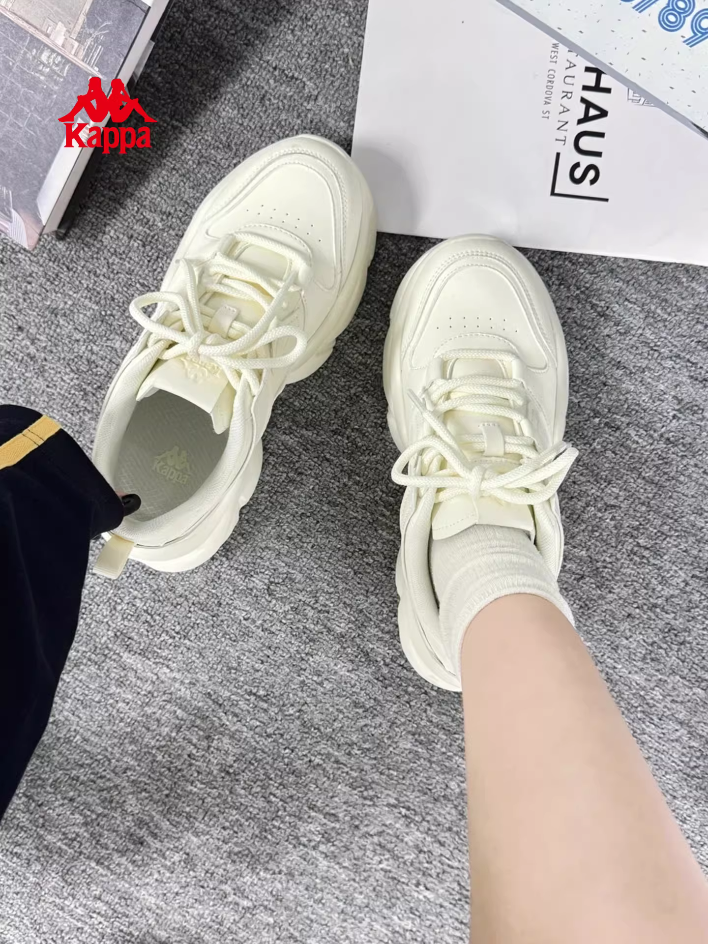 Giày bố đế dày Kappa dành cho nữ, kiểu mới mùa đông 2025, giày thể thao tăng chiều cao cho nữ nhỏ nhắn, giày thể thao thời trang và sành điệu.