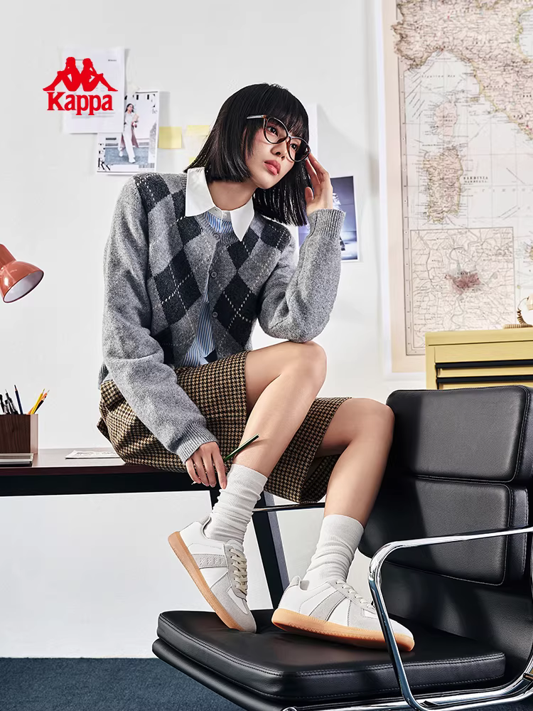 Giày tập luyện nữ Kappa mùa đông 2025 mới, đa năng, kiểu retro, màu trắng, cổ thấp, đế mềm, phong cách thường ngày