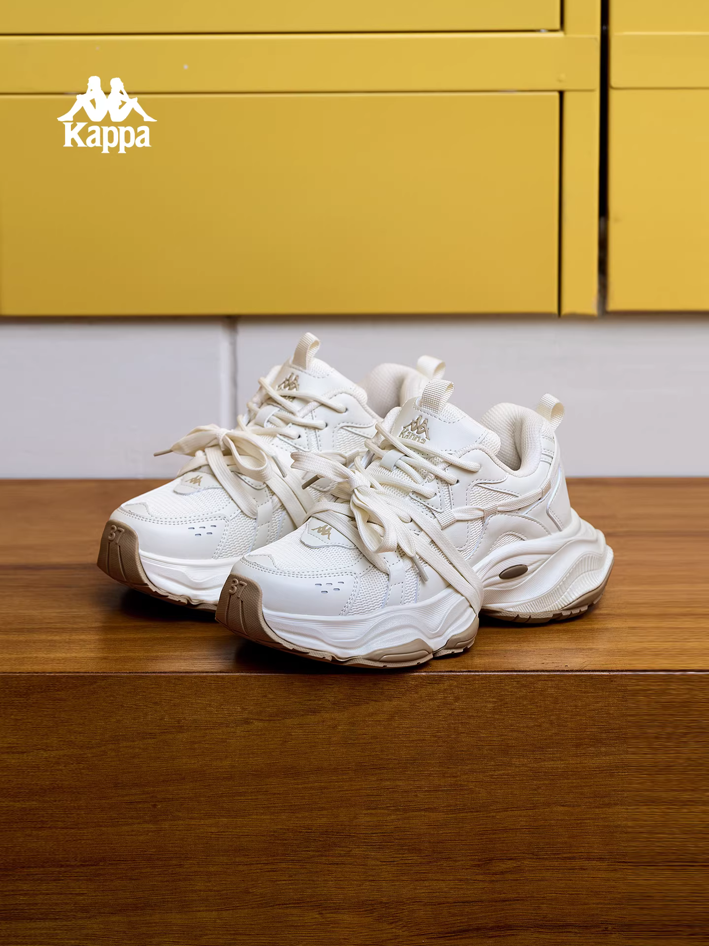 Giày bố đế dày Kappa dành cho nữ, mẫu mới mùa đông 2025, giày thể thao đa năng phong cách retro, giày tăng chiều cao đang thịnh hành.