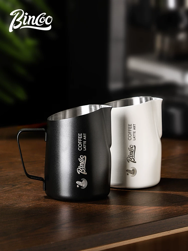 Bình tạo bọt sữa hình thiên nga Bincoo có vòi nhọn, cốc tạo bọt sữa nghệ thuật latte chuyên nghiệp, cốc tạo bọt sữa bằng thép không gỉ có vòi nghiêng.