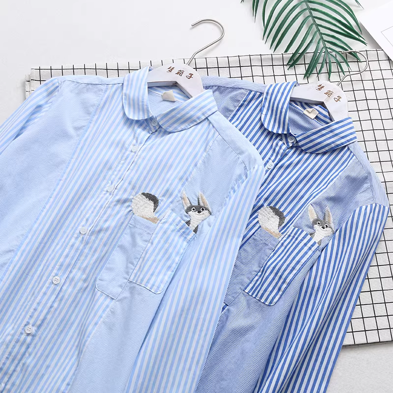 Dream Box 2023 Áo sơ mi cotton thêu hình con sóc vui nhộn mới dành cho trẻ em mùa thu dành cho bé gái, Áo sơ mi sọc dài tay cổ Mandarin.