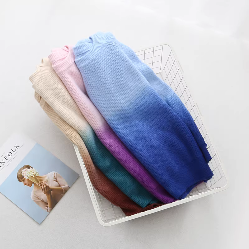 Dream Box 2023 Áo len chui đầu cổ tròn mới nghệ thuật tươi mới dành cho nữ Áo len dáng rộng đa năng nhuộm màu gradient