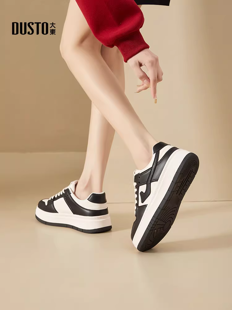 Giày thể thao đế xuồng nữ, mẫu mới hot mùa thu đông 2025, giày đa năng, phong cách thường ngày, đế mềm.