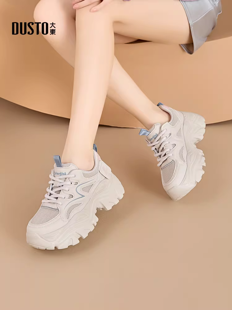 Giày thể thao đế dày cho nữ, mẫu mới thu đông 2025, giày thể thao thông thường, giày thể thao màu trắng.