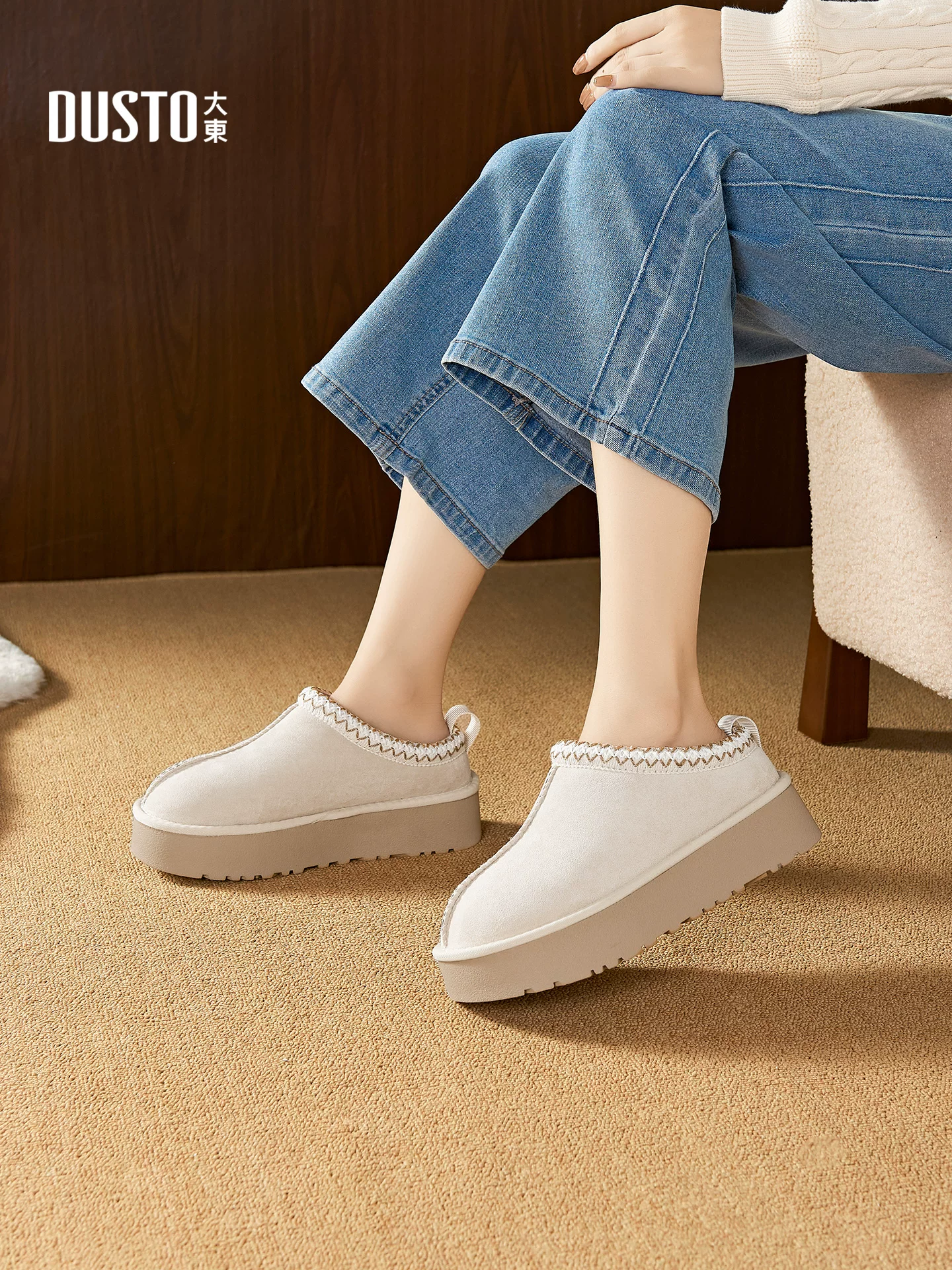 Giày bốt tuyết đế dày Dadong kiểu nửa dép dành cho nữ, giày mùa đông ngoài trời mới năm 2025, giày lót lông ấm áp bằng vải cotton.