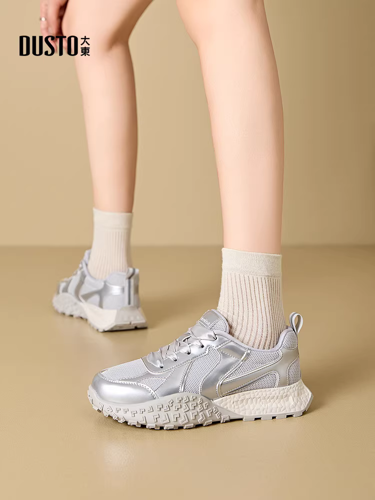 Giày đế dày Dadong kiểu Forrest Gump dành cho nữ, giày thời trang thu đông 2025 mới, giày thể thao thông thường, giày chạy bộ nữ.