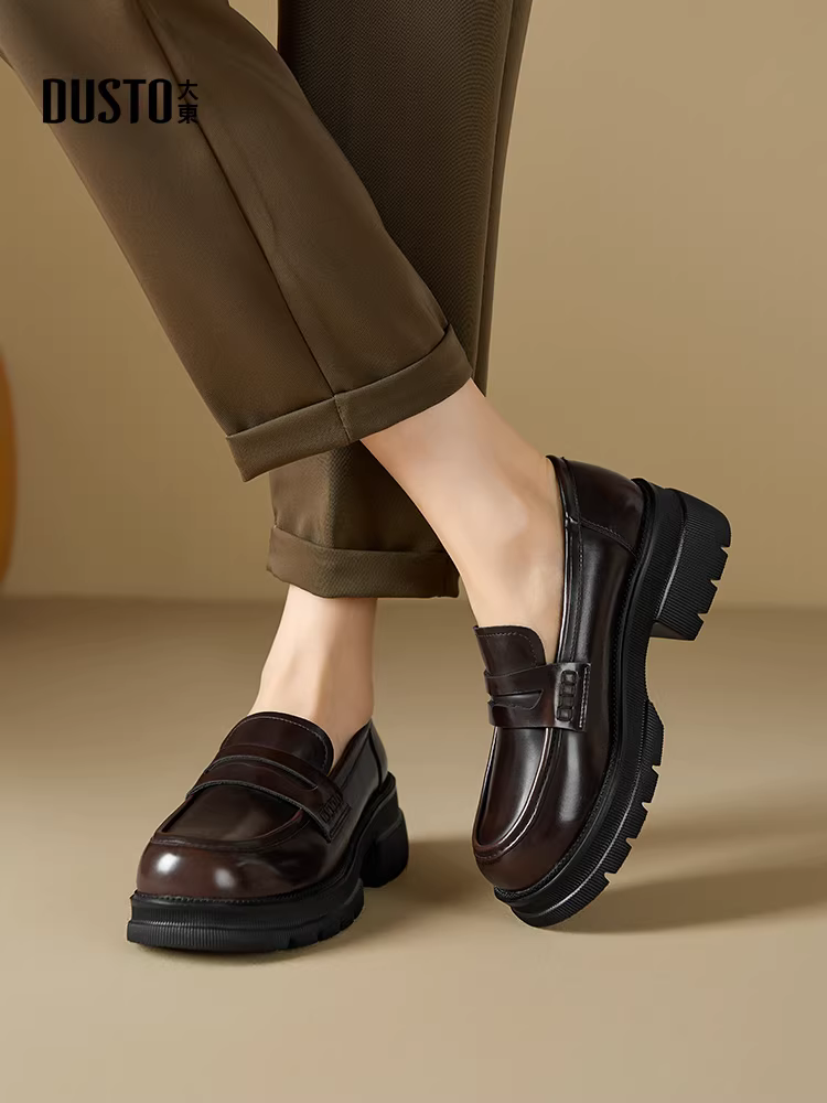 Giày lười đế dày Dadong dành cho nữ, mùa thu đông 2025, giày đen mới thời thượng, giày đơn, kiểu Anh, giày da nhỏ tăng chiều cao.