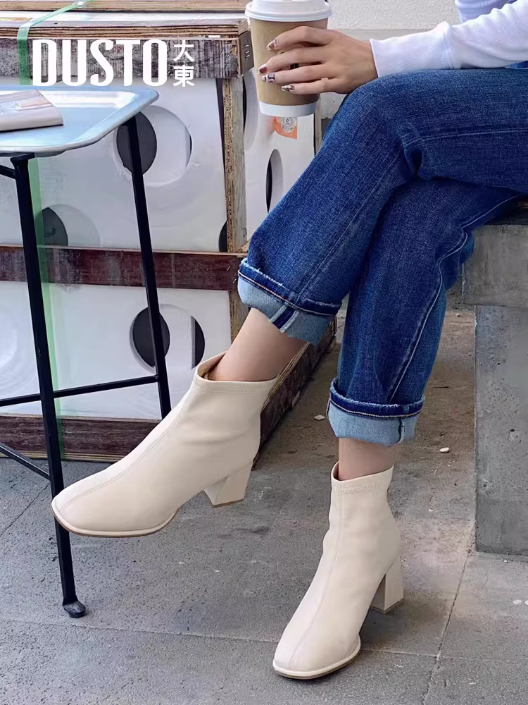 Giày bốt cao gót ngắn màu đen Dadong dành cho nữ, mẫu mới mùa đông 2025, mũi vuông, gót dày, lót lông, kiểu Chelsea, kiểu Martin