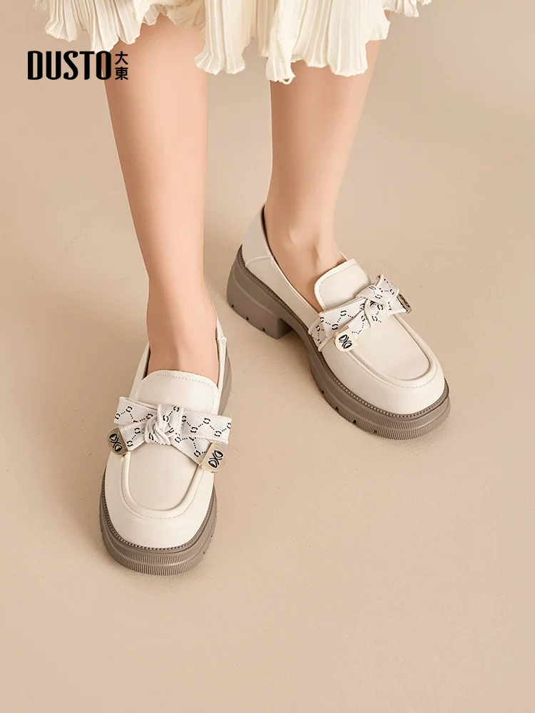 Giày lười đế dày Dadong dành cho nữ 2025, mẫu mới thu đông, kiểu buộc nơ, gót dày, phối chân váy, phong cách Anh, giày da nhỏ nhắn