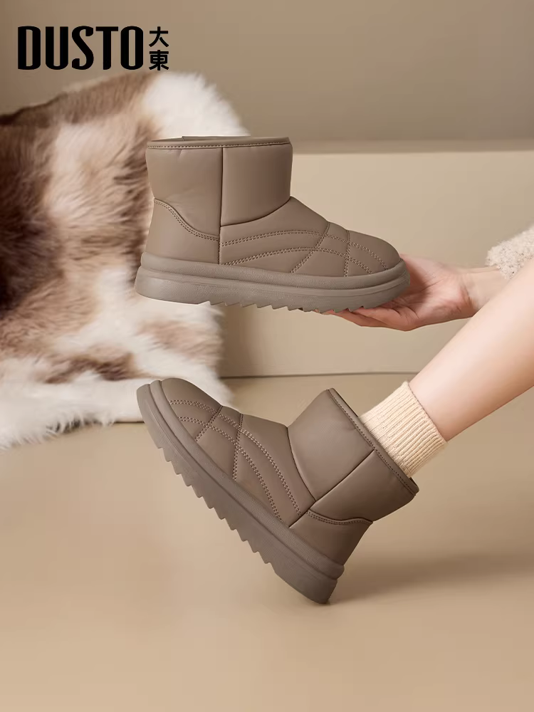 Giày bốt tuyết lông đen Dadong dành cho nữ, mẫu mới mùa đông 2025, chống thấm nước, chống trơn trượt, lót bông ấm áp, kiểu ngắn