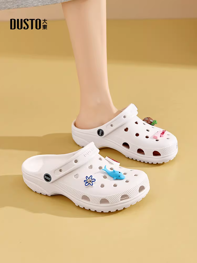 Dép nữ mùa hè 2025 chất liệu EVA chống trơn trượt, khử mùi, đế mềm, thiết kế hai kiểu mang.