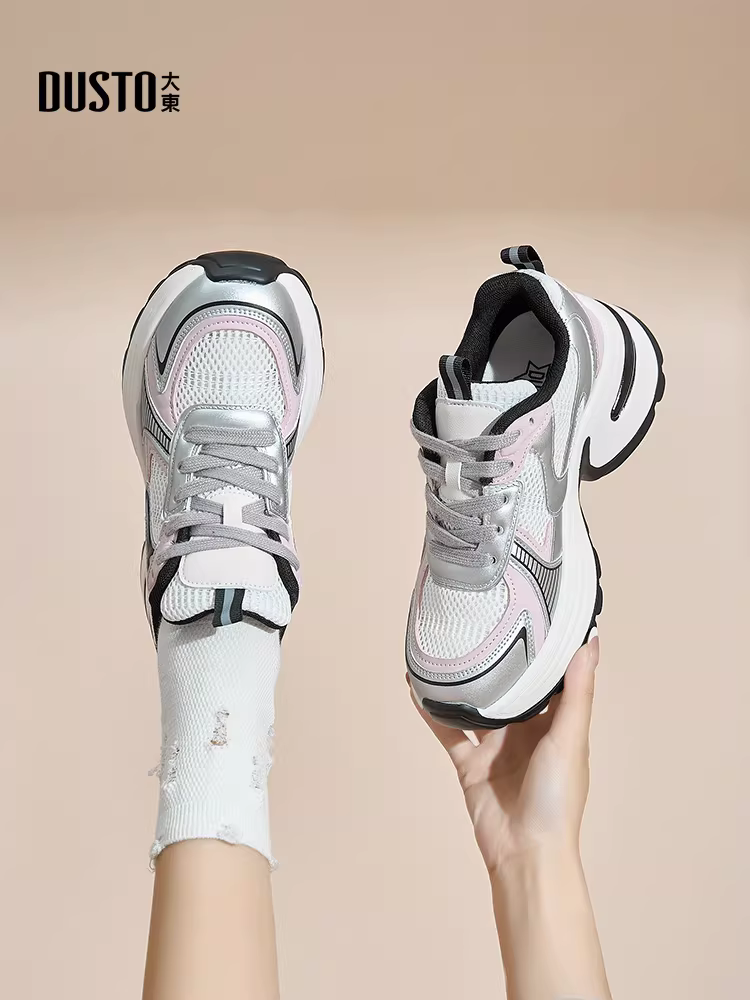 Giày thể thao bố màu bạc dành cho nữ, mẫu mới thu đông 2025, giày thể thao lưới thoáng khí đế dày tăng chiều cao.