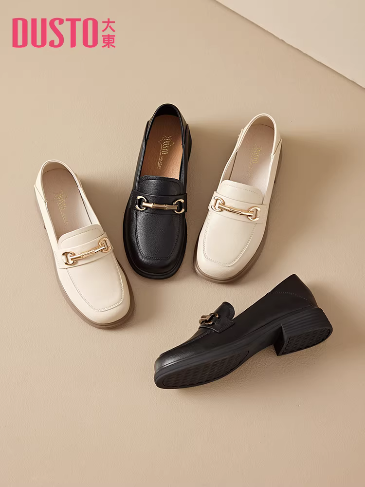 Giày da nhỏ đa năng màu đen Dadong dành cho nữ 2025 mới mùa thu đông, giày đế mềm, kiểu lười, đế dày, gót thấp.