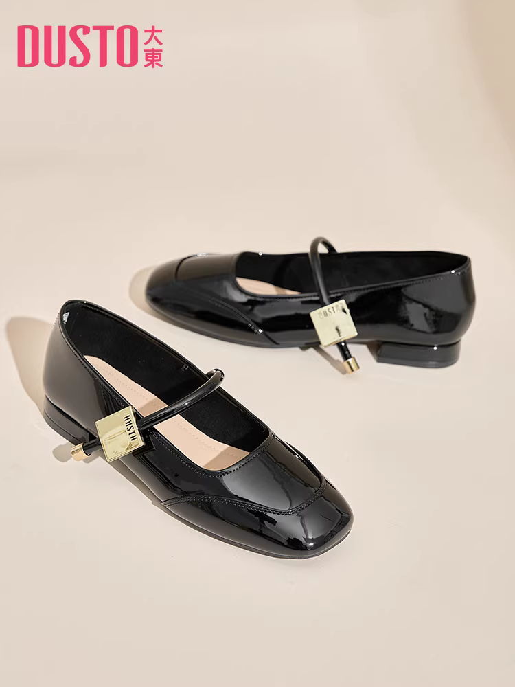 Giày đơn màu đỏ Dadong dành cho nữ, kiểu mới mùa thu 2025, giày cưới gót dày, giày mũi vuông kiểu Mary Jane, giày da mềm đế mềm kiểu Pháp.