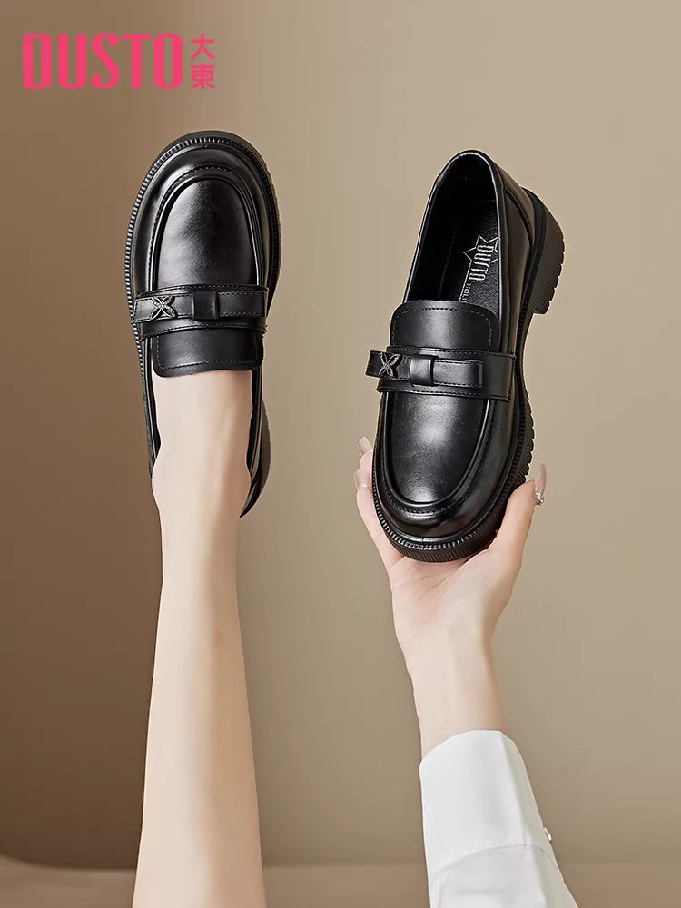 Giày da nhỏ mũi tròn màu đen Dadong dành cho nữ 2025 mới thu đông phong cách Anh Quốc giày đế dày đa năng giày đế mềm đa năng