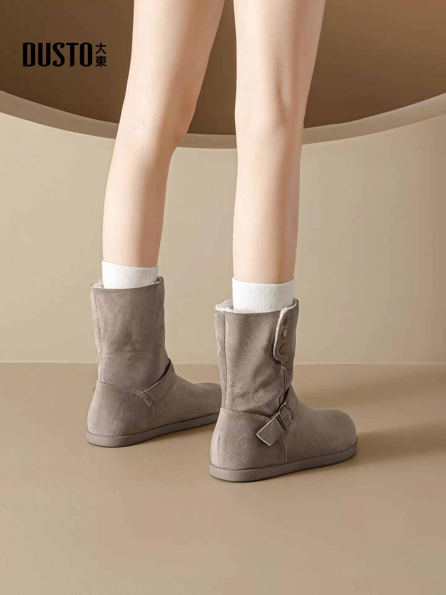 Giày bốt tuyết nâu Dadong dành cho nữ 2025, mẫu mới mùa đông, lót bông ấm áp, giày bông ấm, kiểu cổ điển Birkenstock, bốt ngắn đi tuyết.