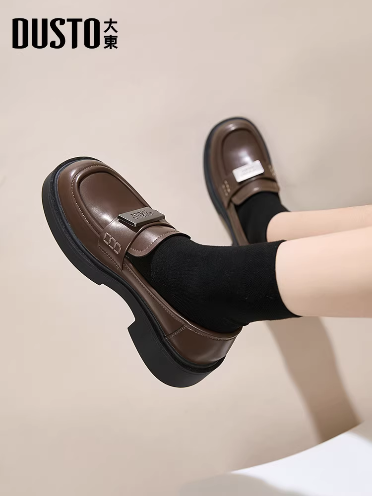 Giày lười đen Dadong dành cho nữ, kiểu mới thu đông 2025, giày nữ kiểu lười, đế dày, gót cao, mũi tròn, giày da nhỏ.